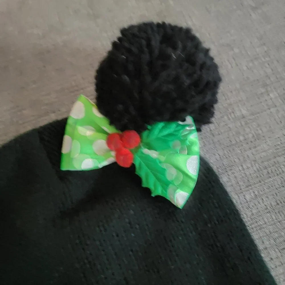 Disney Kid's Girl Red & Black Christmas Cold Weather Minnie Mouse Hat & …